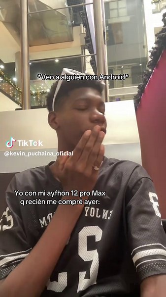 Humor sobre ser un usuario de iPhone vs Android