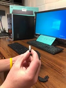 Watch So easy! Wireless Keyboard and Mouse Combo setup on Amazon Live