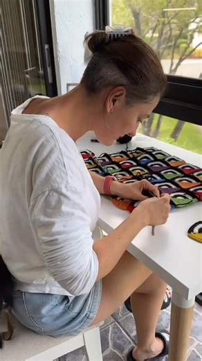 Is there anyone who crochets and knits? Do you ever make combined projects of two techniques? "Geometry Jacket Beatriz" is available in my shop. Get the pattern 👉 tscrochetdesign.com . Model @art_skalozub Yarn @knit_picks Patterns @tscrochetdesign . . . . #CrochetSweater, #CrochetJumper, #CrochetShrug, #CrochetSweatshirt, #CrochetPullover, #CrochetTutorial, #CrochetHowTo, #CrochetInstructions, #LearnToCrochet, #CrochetTips, #CrochetLesson, #CrochetGuide, #CrochetForBeginners, #CrochetVideo, #Cr