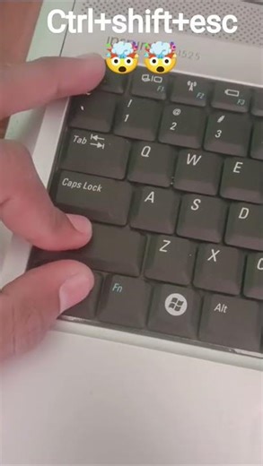 laptop me prush kro Ctrl+shift+Esc|window #memes #video #keybord