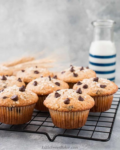 Oatmeal Chocolate Chip Muffins (video)