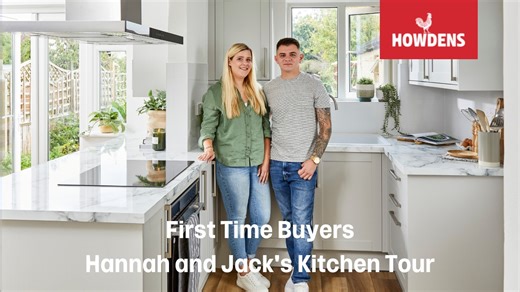First-time renovators, Hannah and Jack, wanted a new kitchen with a smaller price tag. Watch to find out how they used on-trend products from Howdens to create a stylish kitchen without breaking the budget. 👌 hwdn.uk/HannahAndJackKitchenMakeover Kitchen featured: Witney Dove Grey Kitchen designed by Toby at Howdens Wellingborough | Howdens