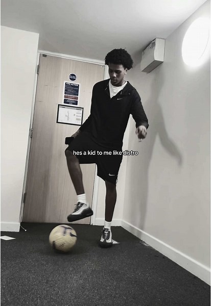 Sample Rap on Dressing to Impress in Roblox