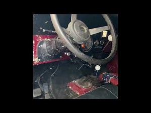 Jeep CJ7 V8 AMC 304 With Holley Sniper EFI