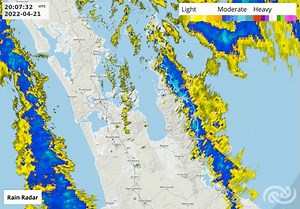 12K views · 97 reactions |  Rain imminent for #Auckland!  A front is about to move through a bring a period of wet weather ☔ Luckily, it decided to not coincide with rush hour  this morning! | MetService New Zealand | Facebook