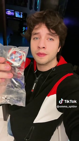 Unboxing Beyblade Dragon Collection with Drake