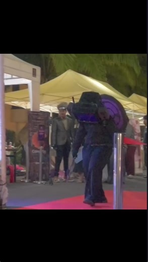 Explore the Skibidi Toilet Coswalk Experience