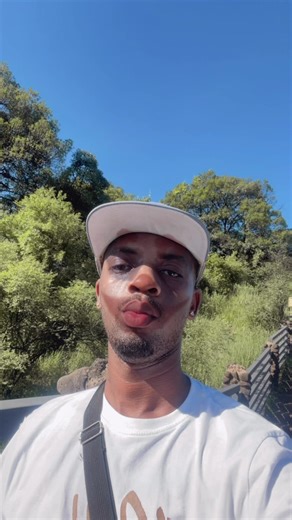 Discovering Victoria Falls: A Zimbabwean Treasure