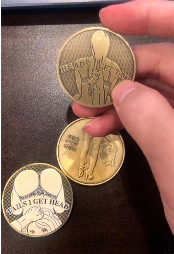 Interesting commemorative coins, for friends, that will be very interesting.#gifts #forfriends #commemorativecoin #exquisitegift #sweet