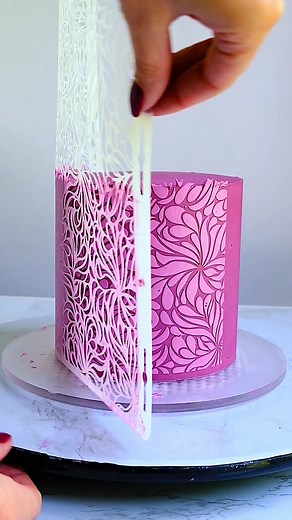 Creative Cake Decorating Ideas with Stencils