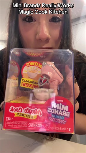 Discover Mini Brands Magic Cook Kitchen Appliances