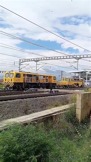 Railway Machinery MTT DCL-32k & WD-350 #train #locomotive #railway #keretaapi #trending #viral #fyp