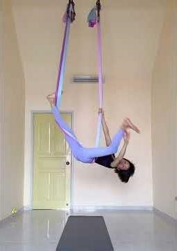 Aerial Hammock Yoga Flow (1)