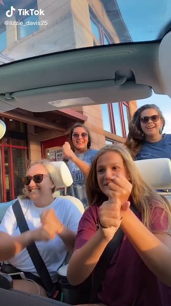 Davis sisters do it best ✨#LetsFaceIt #WhatsUpDocChallenge #SkinCare