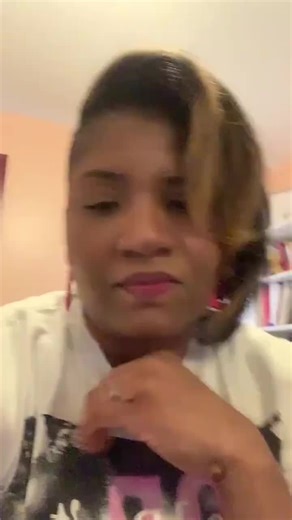 your_favoriteofficeclerk (@your_favoriteofficeclerk)’s videos with original sound - your_favoriteofficeclerk