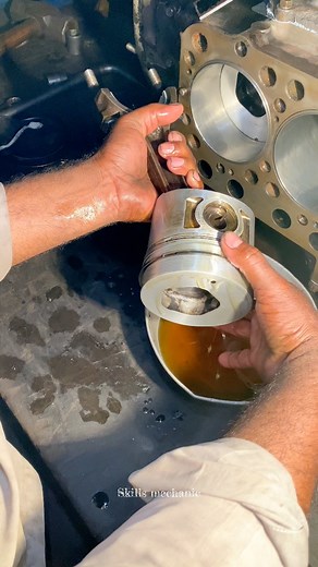 Piston fitting inside Engine #shortsfeed #unitedstate #usalife #automobile #mechanical #usa #fypageシ #proengineer | Pro Engineer