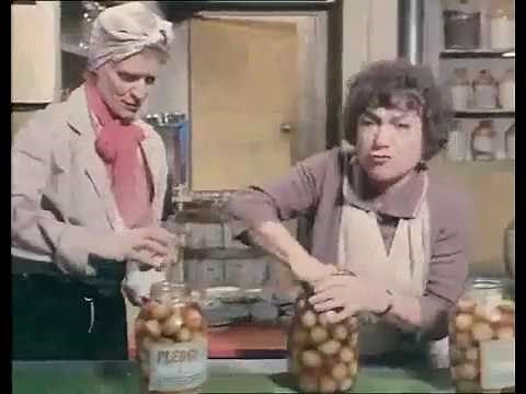 Nearest Dearest (1972)