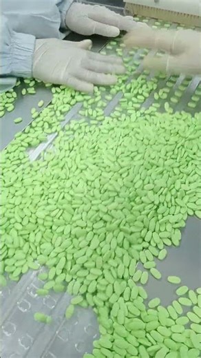 plz🙏plz🙏 share🙏 #machine #blisterpackagingmachine #smallindustries #soap #factory #satisfying