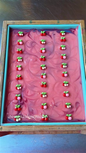 Blue Raspberry + Cherry Slushy Soap: Sugar Crush Collection FOUR! #soapmaking #soap #handmadesoap