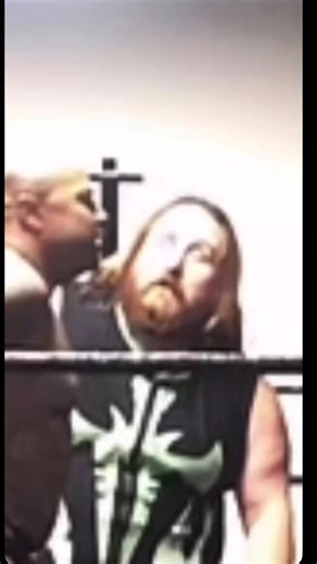 2 years ago, one of my most favorite funny improvs in pro wrestling with @Sean Black