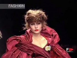 VIVIENNE WESTWOOD Fall Winter 2006 2007 Paris - Fashion Channel
