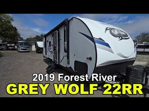 2019 FOREST RIVER GREY WOLF 22RR
