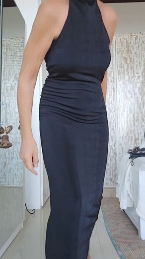 🍷Wine not? It’s happy hour somewhere! Have a sensational Saturday, and don't forget to smile everyone 😊 | Callmeagypsy