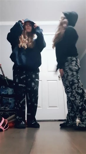 sleep over with bff