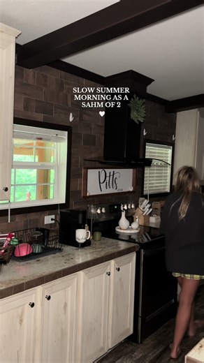 Slow Summer Morning Routine as a SAHM of Two