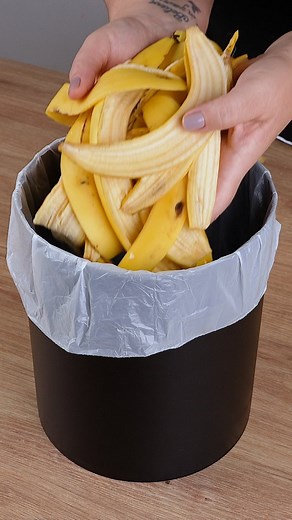 Never throw banana peels in the trash again! A genius trick everyone should know | Quick Recipes