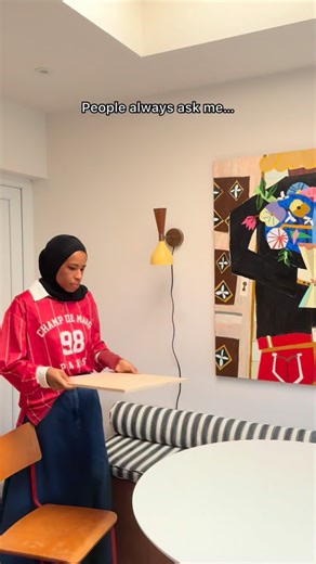 AD. So... “what’s your actual job?” Is a question I always get asked. I wear a lot of hats. I create content, do interior styling, write, and share my home online. When I left nursing in 2019, I found the the admin side of being self-employed really intimidating. But the @hmrcgovuk app helps me stay on it. I use it to check my tax code, find my National Insurance number, update my details, and keep track of things all in one place. The HMRC app is free to download! It feels good when you’re on i