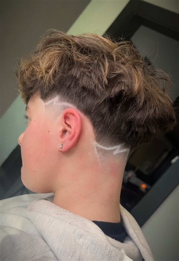 📍East Stroudsburg PA->Link in bio if you’re looking for the best barber service in PA! • •#lehighvalleybarber #poconosbarber #EastStroudsburgBarber #StroudsburgBarber