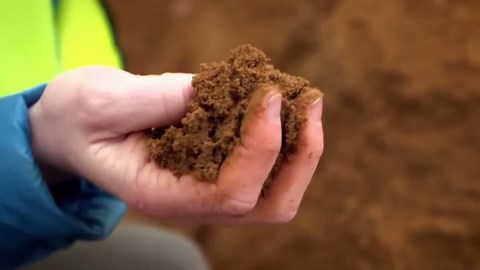 How Hollow Bricks and Clay Bricks Are Made in Factories