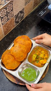 Tomato Puri With Sabji #viralpost2025シ #apnicookingclasses #trendingreels #insta #nashta #mirchaachar #aachar #viralvideoシ | Apni cooking classes