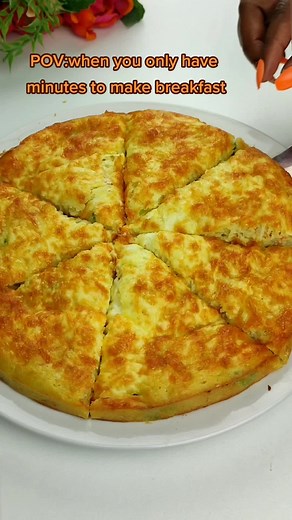 Quick Breakfast Recipe with Vegetables and Cheese