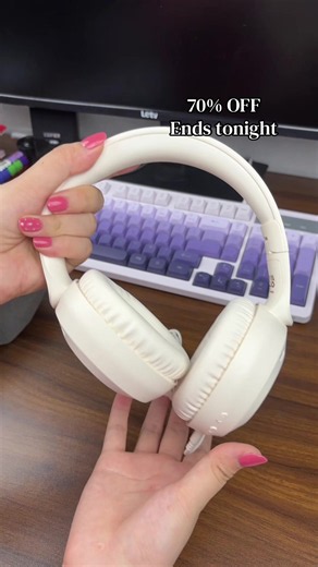 Whoever said budget headphones have to look cheap clearly hasn't seen these. Cute, comfortable, amazing battery life, and somehow under $20? Instant add to cart. #tiktokshop #acer #acerheadphones #headphones #paramore