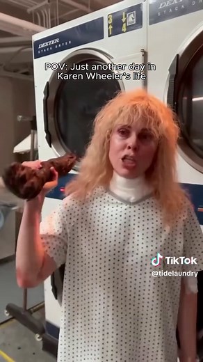 Karen's Iconic Laundry Scene Breakdown