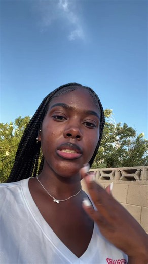 user129298382829229 (@user1292983828292)’s video of color changing