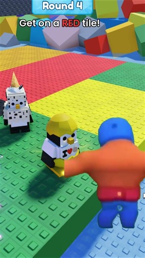 Penguin Knockout Chaos in Roblox 😂🐧 #shorts