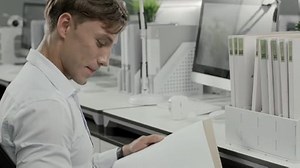 prt Qutie Bluetooth Beschriftungsgerät Selbstklebend, Tragbarer Mini Etikettiergerät, USB Aufladen Etikettendrucker, labelmaker für Zuhause, Büro, Datum, Name, Kompatibel, iOS & Android，Grün