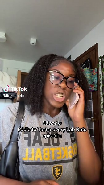 Eddie y Tasha en Lab Rats: Momentos Inolvidables