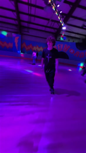 was moving towards the end👀👀 📸@Fs2 Yadi🫆 #skating #skatingtiktok #fyp #fypシ #lik