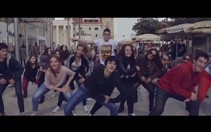 《Happy》世界粉丝跳舞混剪 #HAPPYDAY Supercut 无论如何要开心啊