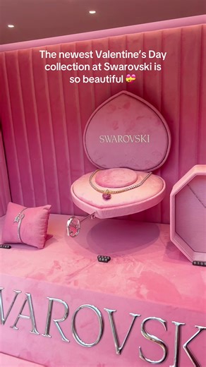 Swarovski Valentine’s Day Collection: A Gift of Love