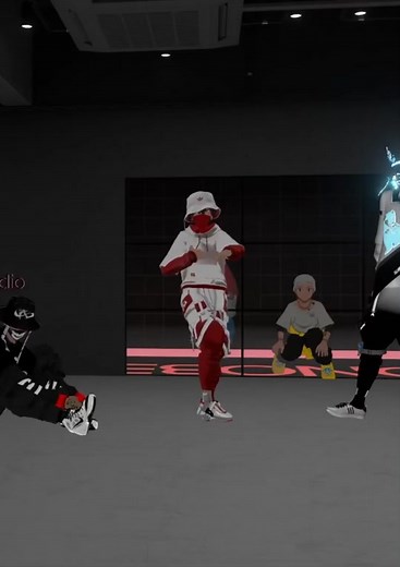 Virtual Reality Dance Vibes in VRChat