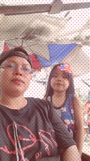 Queen R's (@queenrheg)’s videos with Shiny - Easykid & Dysbit