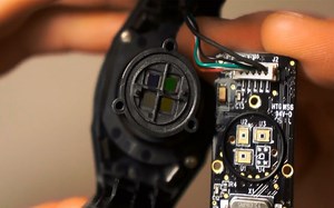 X Rite i1液晶显示器显示色度矫准计拆解探究工作原理1080P（机翻字幕介意勿看！请绕道原版无字幕视频在P2）