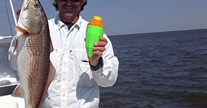 Throwable sound-emitting device to draw fish to your line