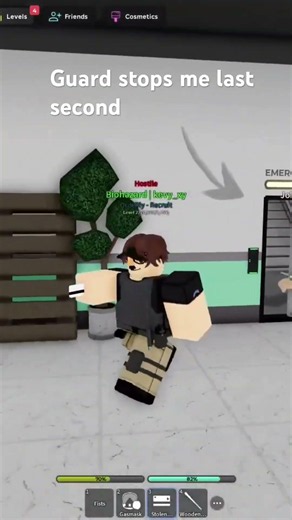 Roblox Asylum Life Guard stops me from escaping last second
