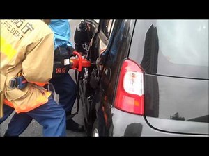 車のドアが開かない！レスキュー隊登場